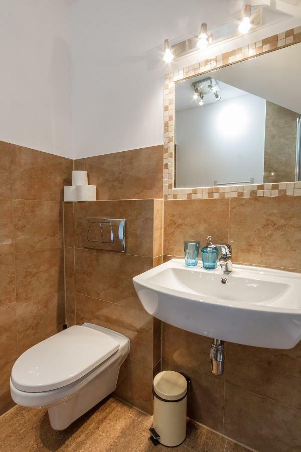 Bronowice Apartment Krakow Exterior photo